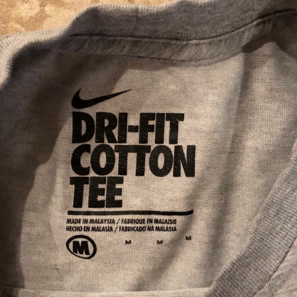 Nike Men’s Dri Fit Cotton Tee - Picture 3 of 3